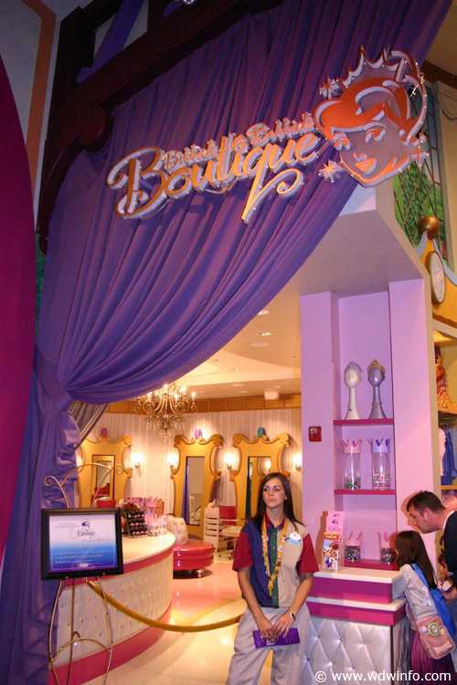 Bibbidi Bobbidi Boutique Entrance