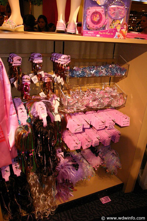 Bibbidi Bobbidi Boutique shop area 8