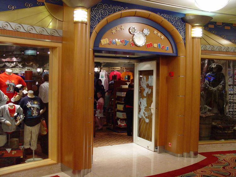 Disney-Cruise-Shops-02