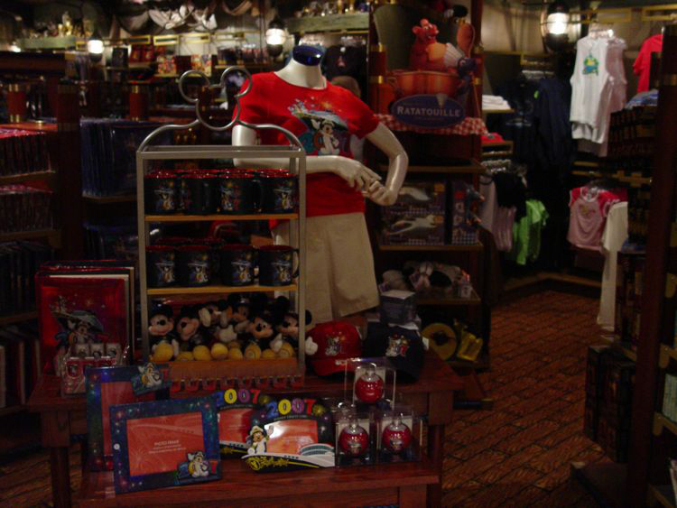 Disney-Cruise-Shops-10