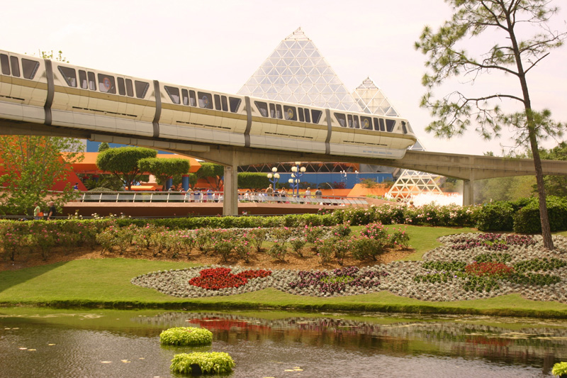 Rose Flower Fields West Berm Mickey 2_2