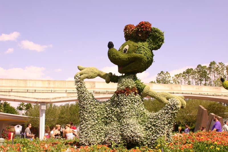 Topiaries-img_3374