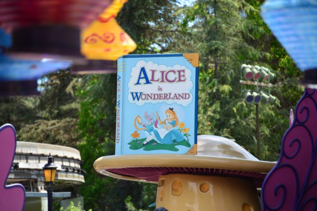 Alice in Wonderland Fantasyland