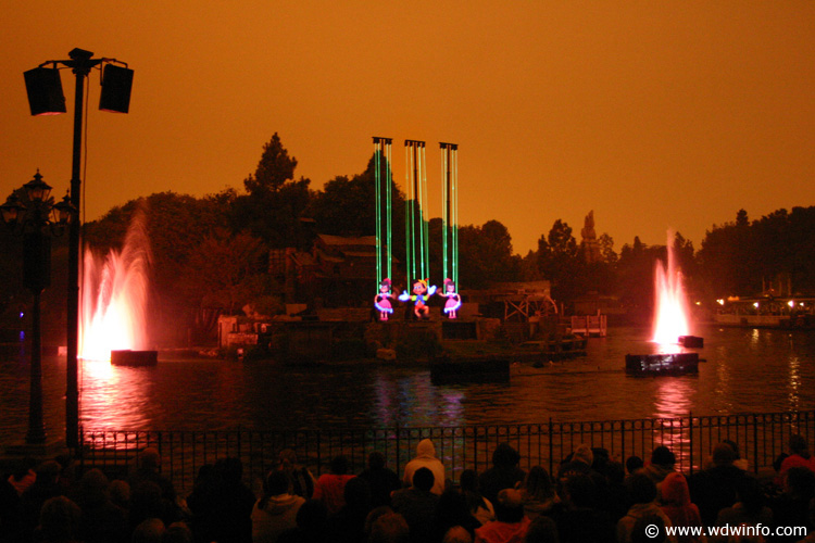 Fantasmic DSC00075a