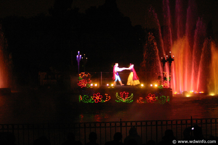 Fantasmic DSC00111a