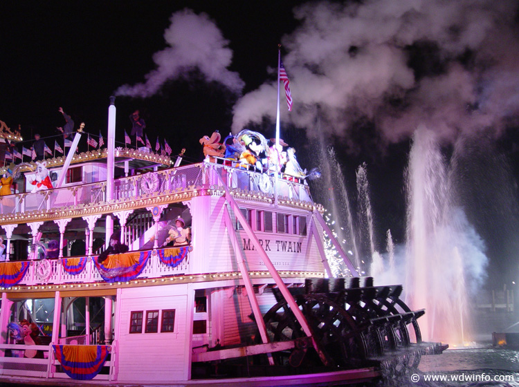 Fantasmic DSC00147