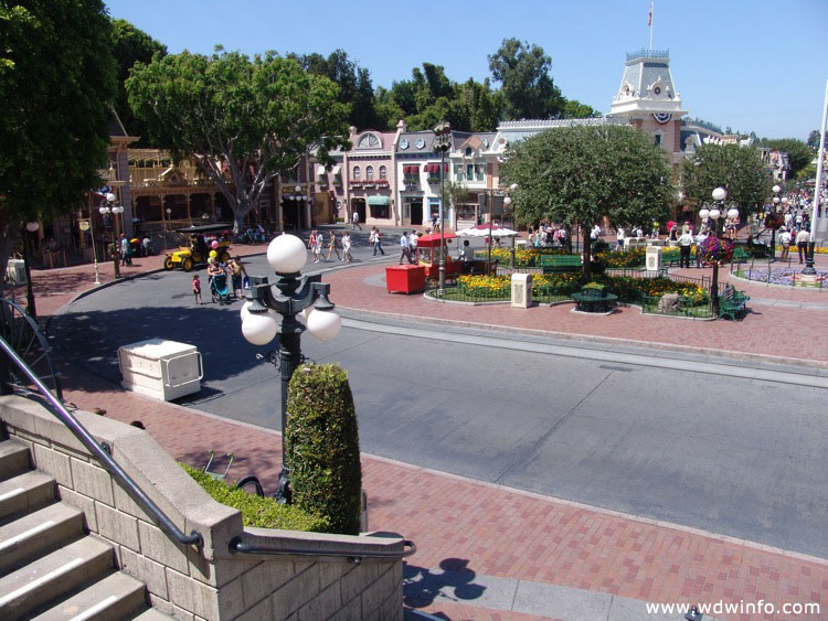 Main-Street-USA-DL-03