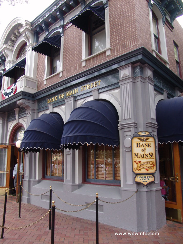 Main-Street-USA-DL-13